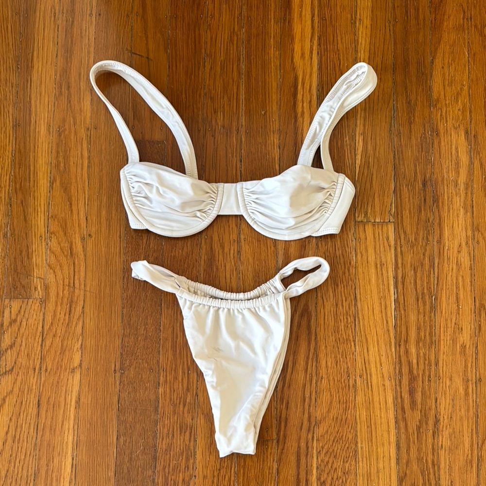 Belle the Label White Oracle Bikini Top & Bottom